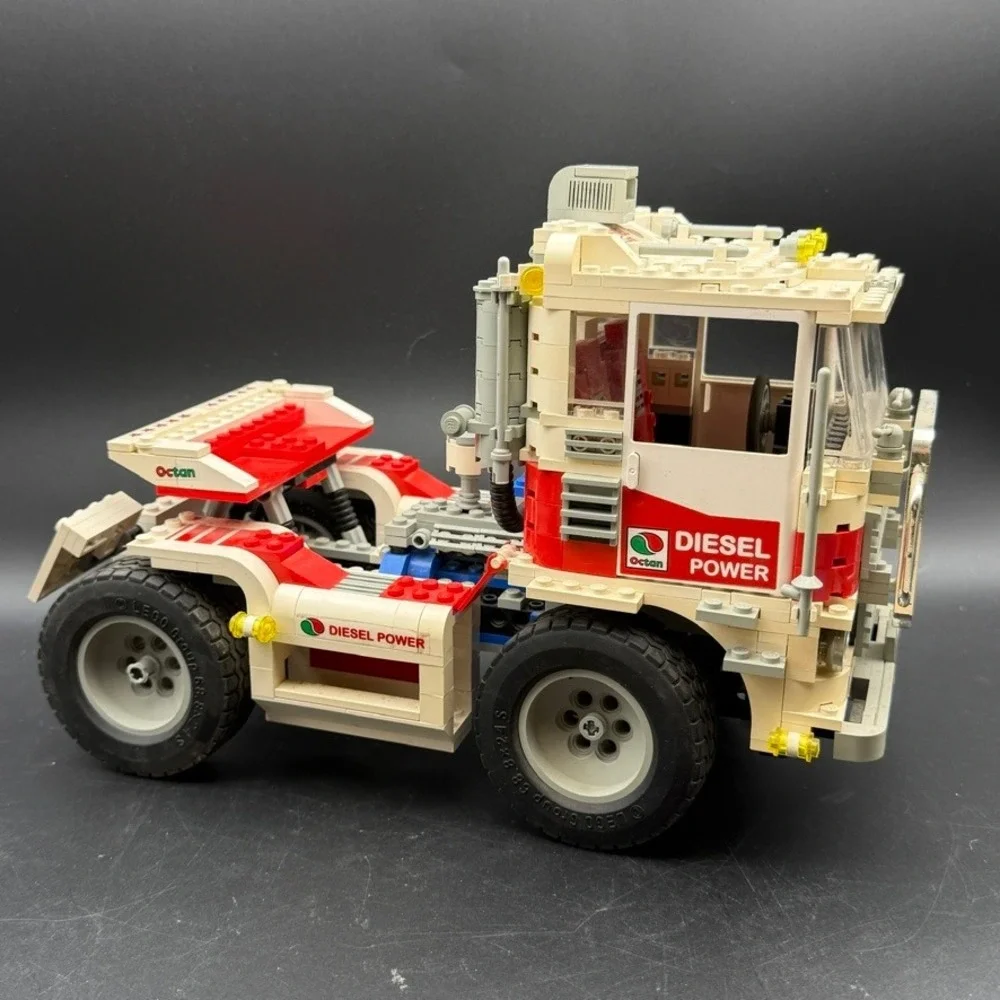Vintage LEGO Model Team 5563 Racing Truck 1999 Large Octan Diesel Power 90s